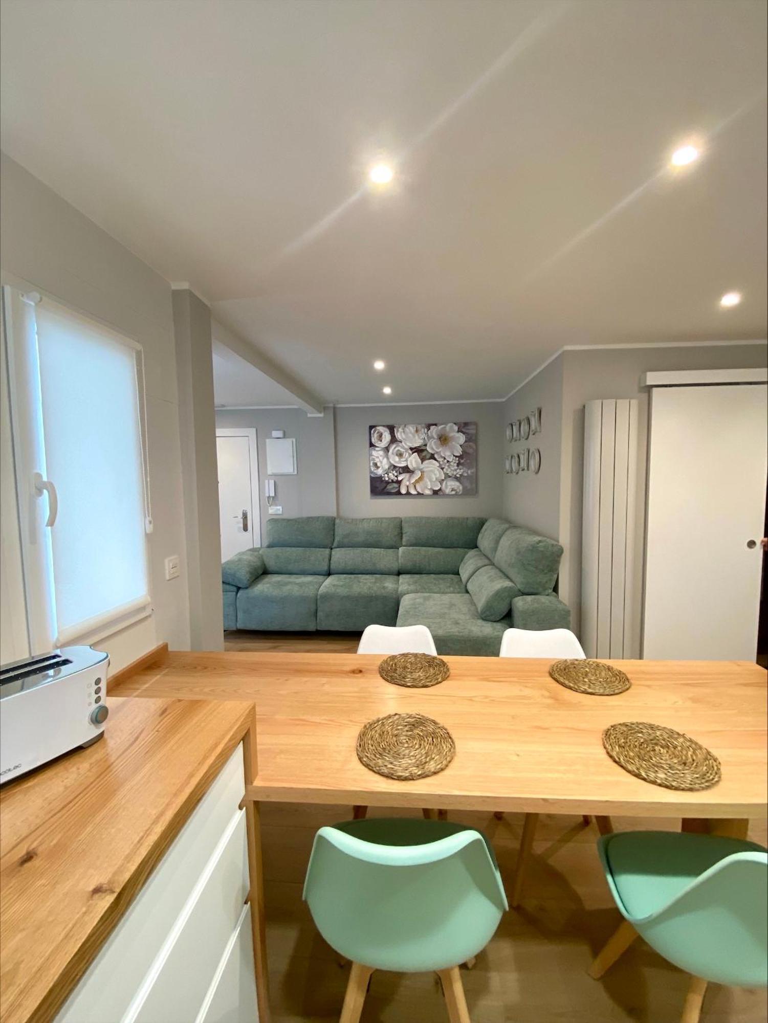 ריבאדסלה Apartamento La Jardinera מראה חיצוני תמונה