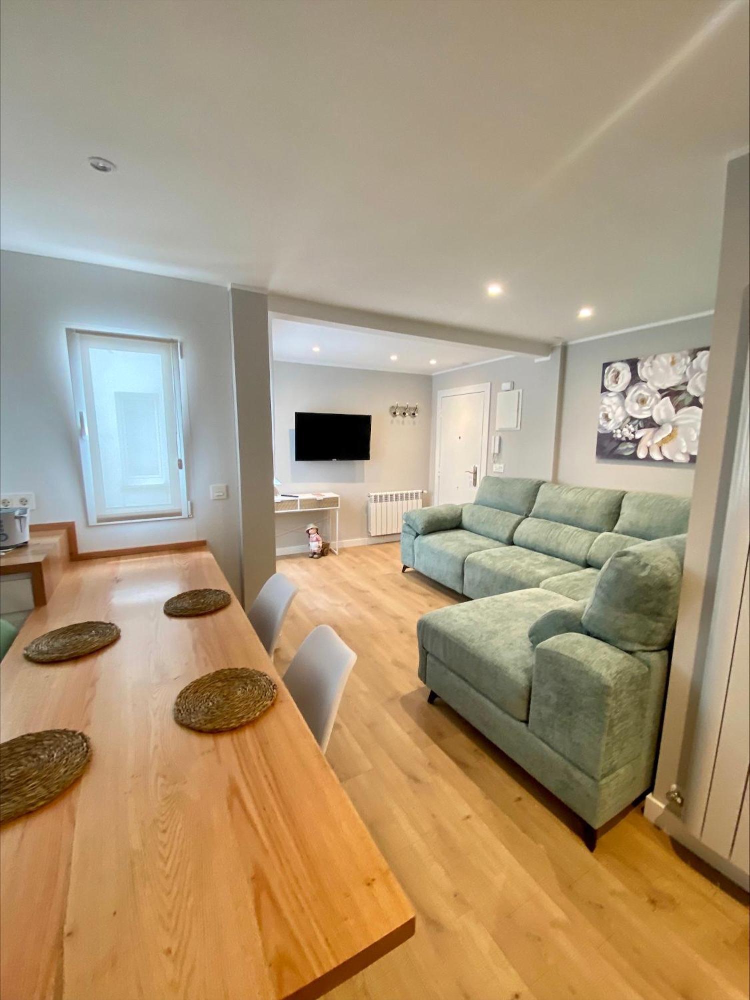 ריבאדסלה Apartamento La Jardinera מראה חיצוני תמונה